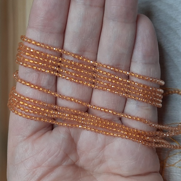 2mm Champagne Chinese Faceted Hydro Crystal 14in Strands - Picture 3 of 3